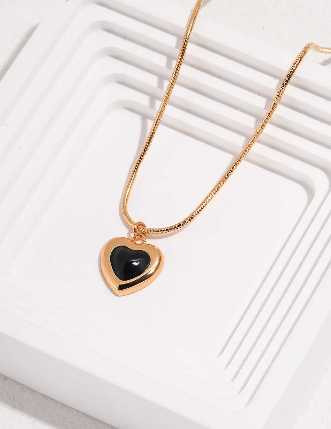 Heart of the Night 40cm / 15.7"