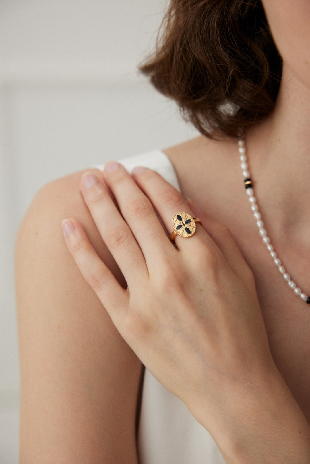 Noir Medallion Ring