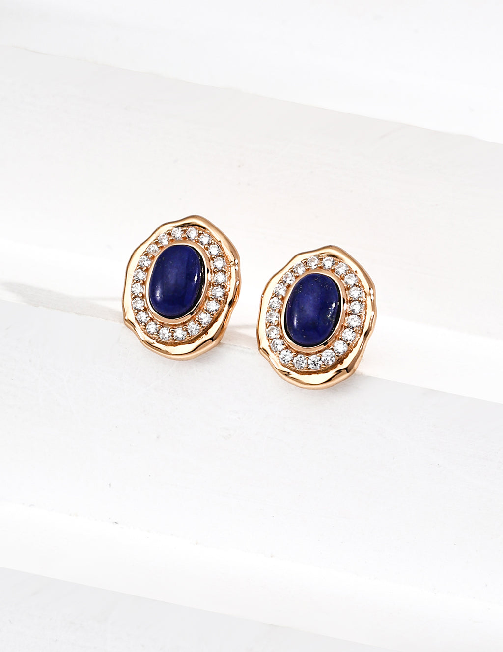 Royal Frame Ear Studs