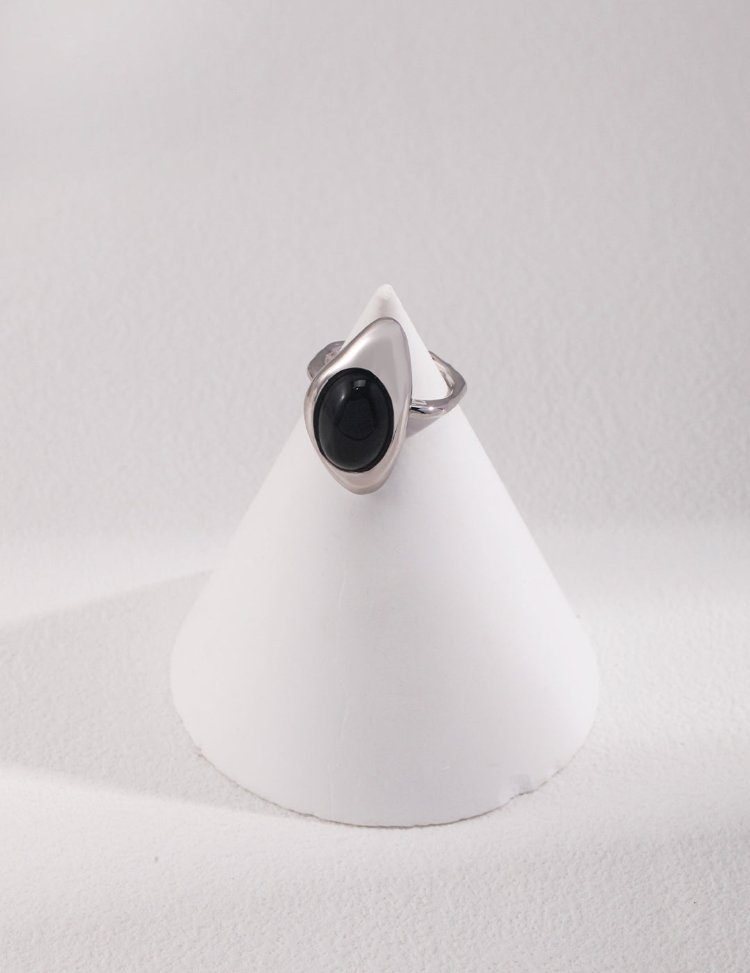 Eclipse Curve Ring