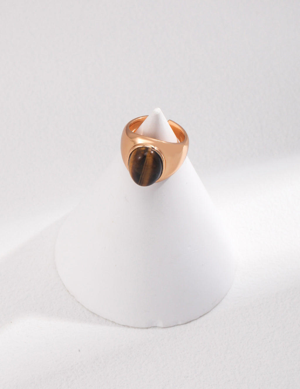 Ember Oval Ring