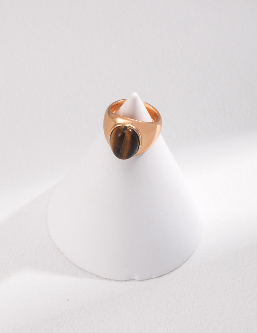 Ember Oval Ring