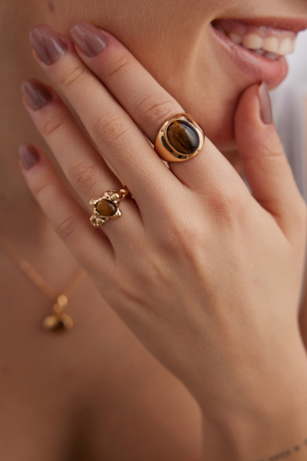 Ember Oval Ring