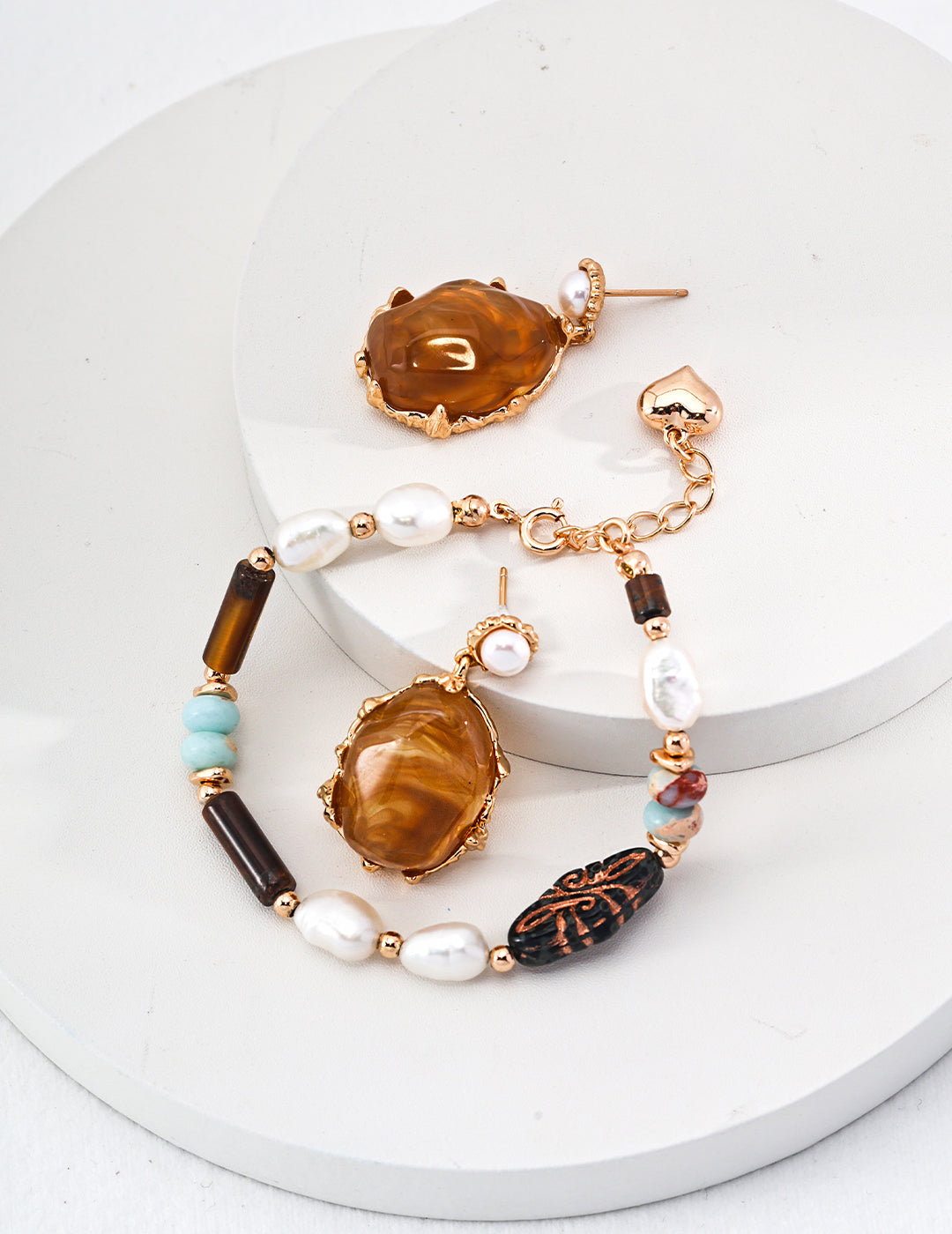 Honeyed Mirage