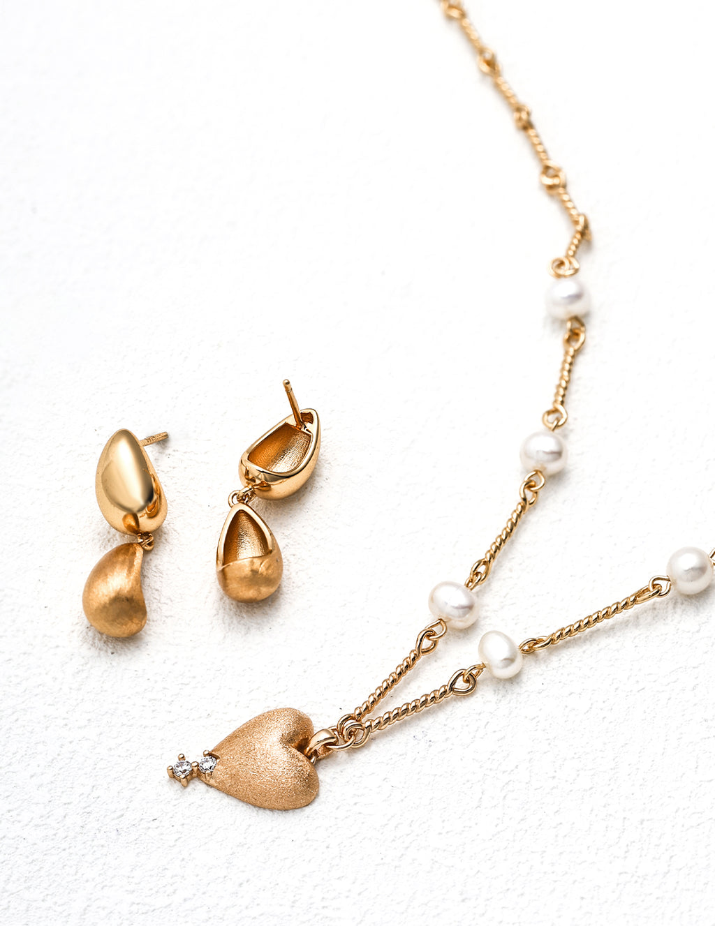 Golden Sanddrop Earrings