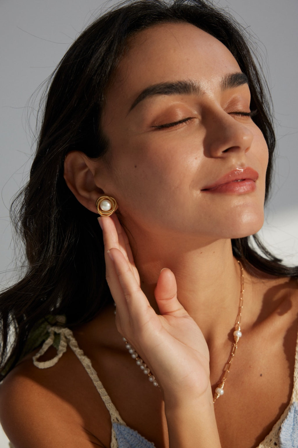 Isla Pearl Studs
