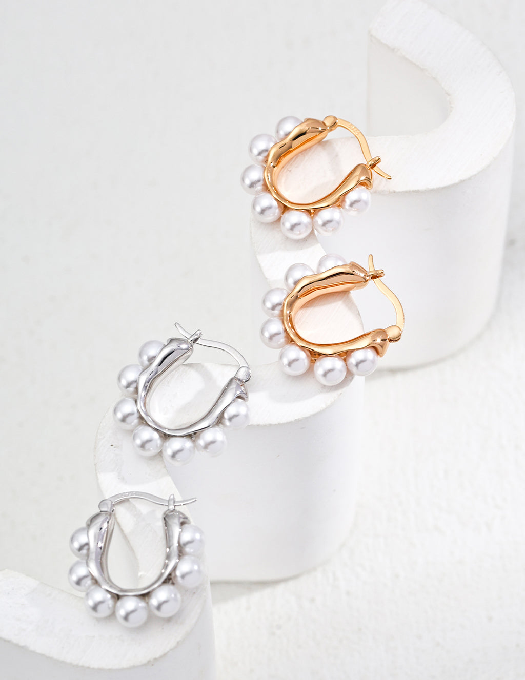Pearls Hoop Earrings