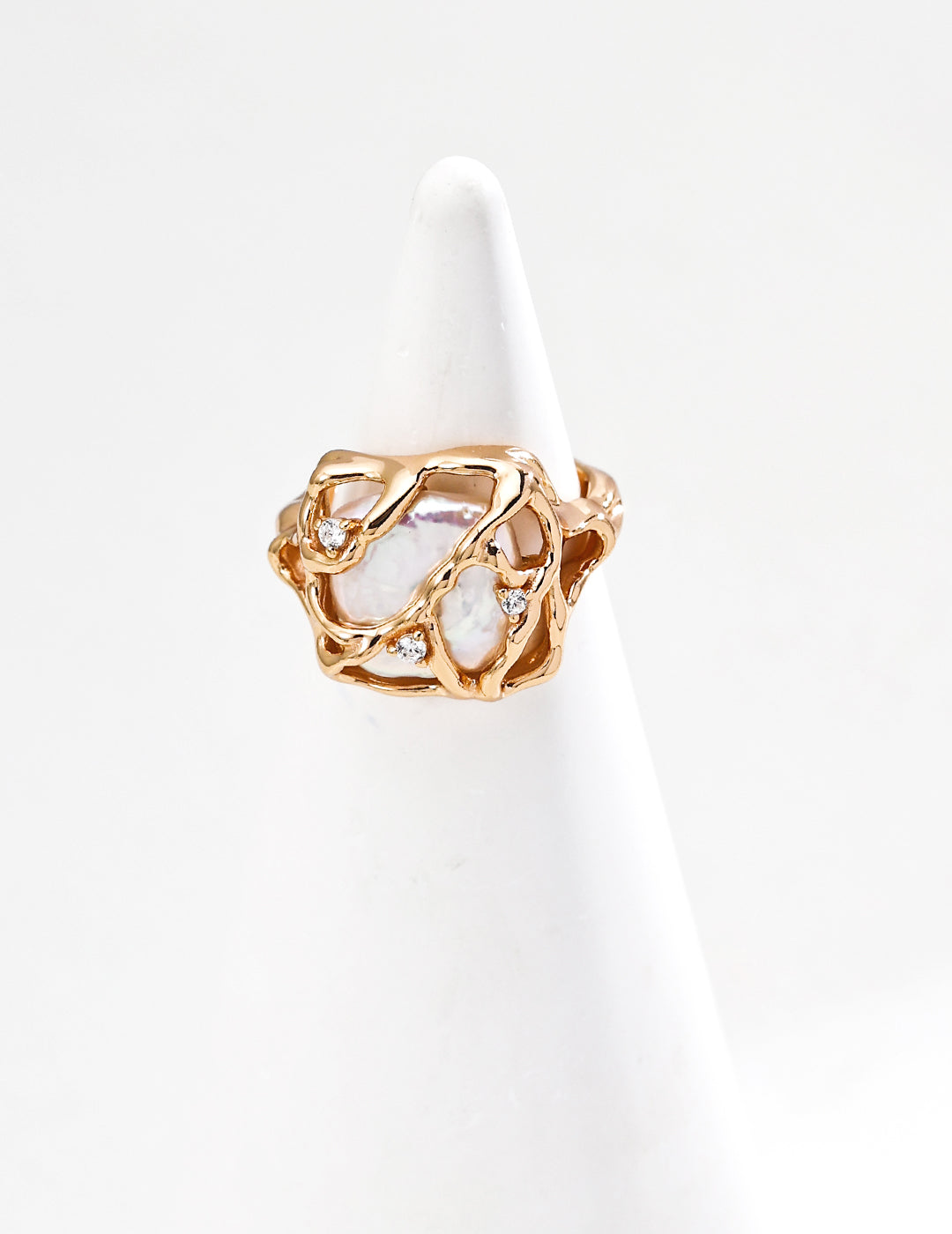 Pearl Muse Ring